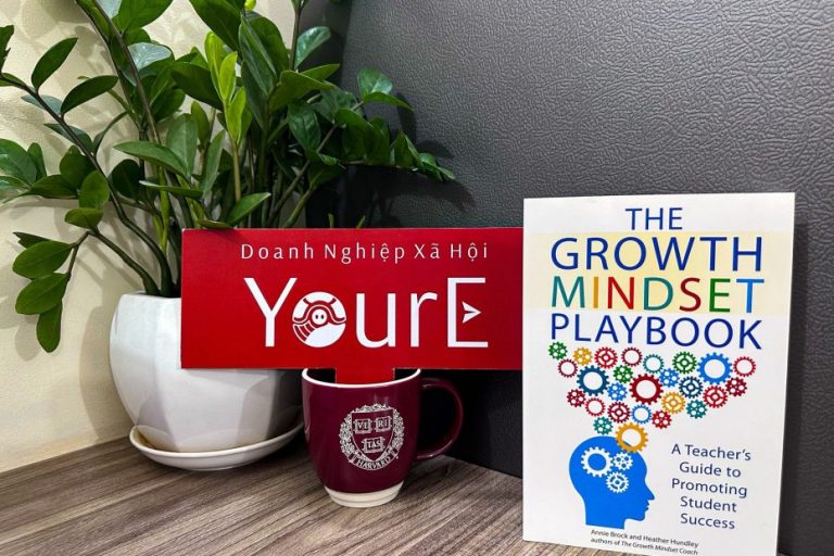 Books That Empower Educators | Cuốn #07 – The Growth Mindset Playbook, A Teacher’s Guide to Promoting Student Success