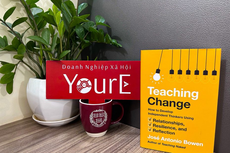 Books That Empower Educators | Cuốn #02- Teaching Change